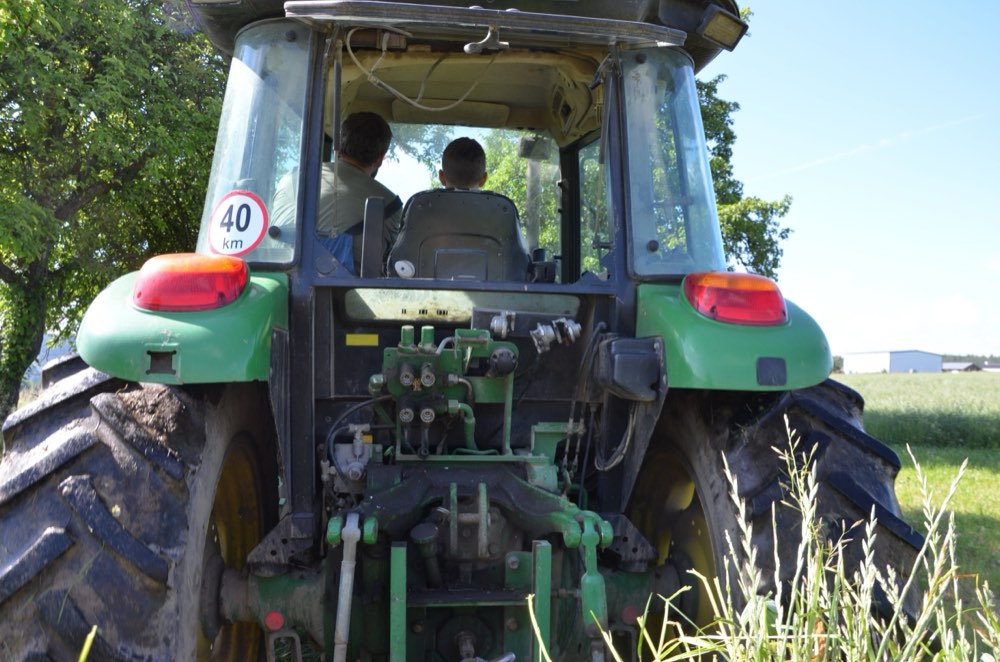Nejmladší generace na farmě